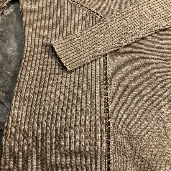 Size S-M KARXINO knitted brown top. - Picture 6 of 14